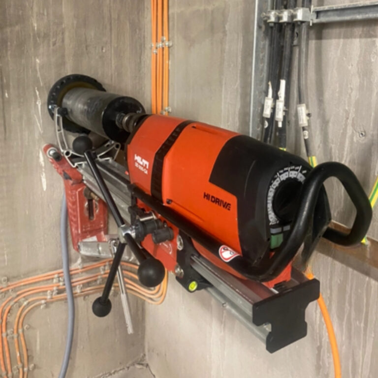 erősen vasalt furatok3